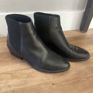 Black Leather Chelsea Boots